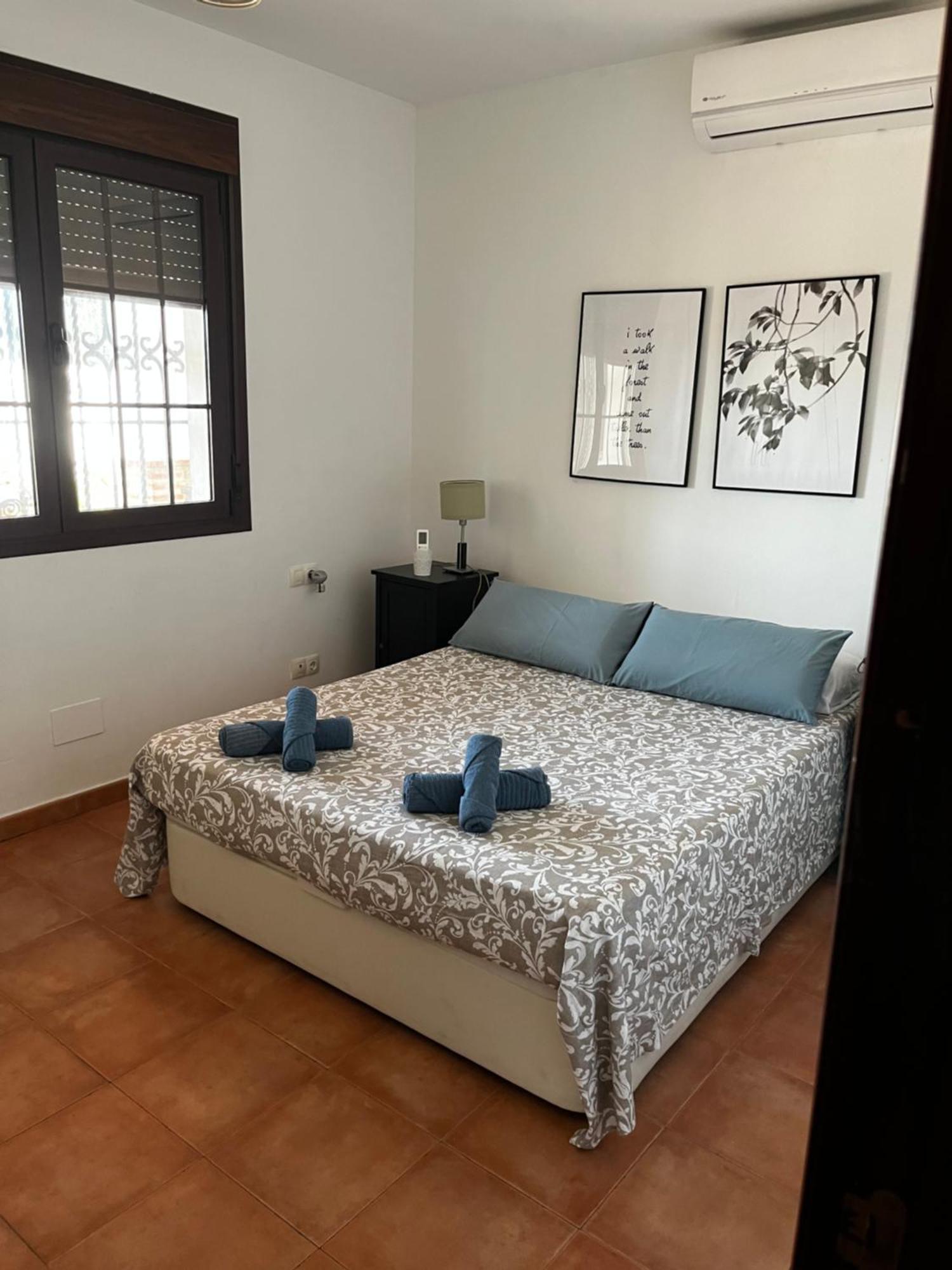 Bonito Chalet En La Cala Con Gran Jardin Privado Villa La Cala Del Moral Luaran gambar